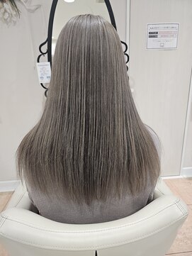 アッシュ 二俣川南口店(Ash) 10代20代30代/ミルクティーベージュ/ダブルブリーチ