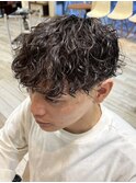 波巻きスパイラルパーマメンズマッシュパーマツイストパーマ
