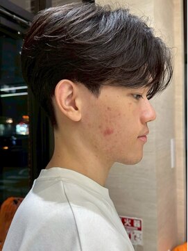 カルム(kalm) メンズセンターパートウルフセンターパートニュアンスパーマ襟足