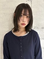 ヨーク(YOKE)&nbsp;【YOKE】オリーブベージュくびれボブミディアムレイヤー前髪