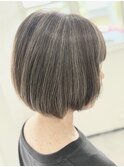 白髪ぼかしハイライトボブ