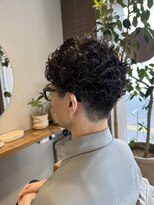 ジュアヘア(Jua hair) スパイラルパーマ 刈り上げマッシュ
