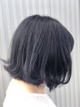 シーカ(siiqa) 切りっぱなしネイビーカラー