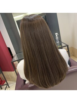 ノーム バイ アウラ(norm. by aura) シフォンベージュ