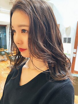 ロウバイレボ 柏(lou by revo) ショートボブ/ミニボブ/マッシュ/切りっぱなし/柏駅