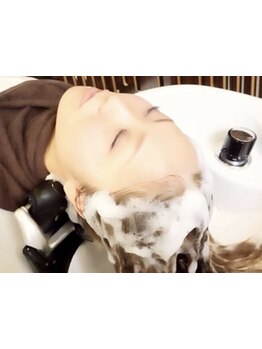 【眠るヘッドスパで日頃の疲れをリフレッシュ】完全個室でストレス社会と戦う貴女に癒しを…