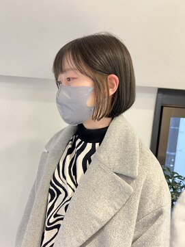 トレス(TRESS) 内巻きボブ レイヤーボブ ミニボブ インナーカラー