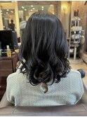 伸ばし中だけど扱いにくいミディアムヘアにパーマをかけてみた!