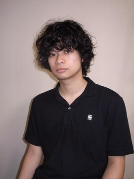 ブークル(boucle) くせ毛風ミディアム　外国人風パーマ　ロングパーマ