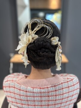 リブル 西葛西(Lible) ツヤシニヨン