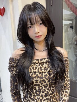 シェノン バイ アランスミシー 表参道(CHAINON by Alan smithee) ナチュラルブラック×ロングハッシュカット