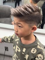 メンズサロン キング 枚方店(Men’s salon K!ng)&nbsp;波巻きツイストスパイラルパーマ/フェザーパーマ/眉毛/メンズ