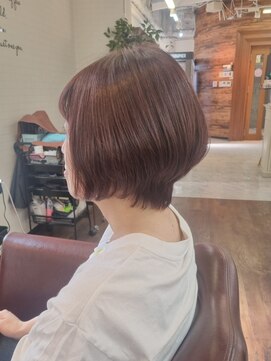 ネオヘアー 谷町九丁目店(Neo hair) 前下がり×ショート