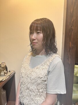 ラスターフレンズ(Luster Friends) 艶髪になりたいなら！ノンアルカリカラーでダメージレスに！