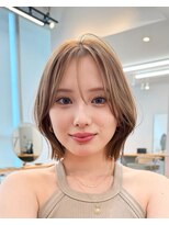 ロシェ 横浜店(loche)&nbsp;韓国風レイヤーボブ×くびれヘア×ミルクティーベージュ[横浜駅]