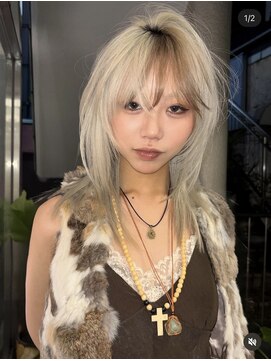 ノラ シブヤ(NORA) ハッシュカット　ウルフカット　レイヤーカット