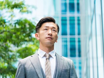 涼 南千住店の写真/フェイシャルメニュー、眉毛、身だしなみもお任せください☆理容室ならではの高いシェービング技術も魅力♪