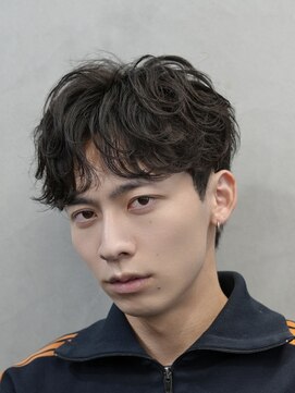 フィフス トウキョウ (fifth TOKYO) 初めてのパーマでも◎ラフな質感が人気のシャドウパーマ