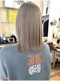 ハイトーンベージュ