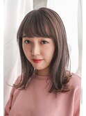 切りっぱなし外ハネロングボブ