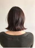 外ハネ切りっぱなしボブ