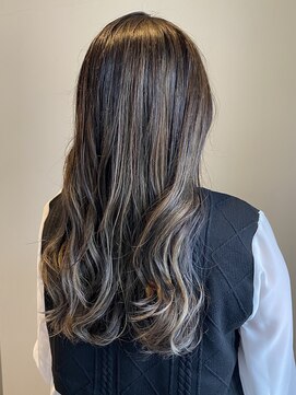 ヴィアンカ(Vianca) 大人可愛いハイライト