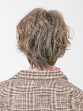 アース 三軒茶屋店(HAIR&MAKE EARTH) 三軒茶屋_ショート_ショートカット_コテ巻き_パーマ_レディース