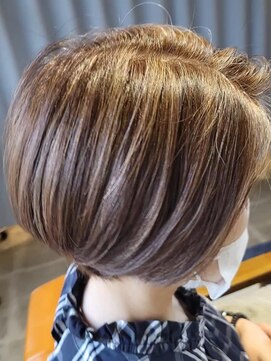 アルーシェ elua店(Alushe) ショートボブ