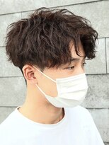 ニアウ 太田店(Niau)&nbsp;センターパートツイストスパイラルパーマメンズ波巻きパーマ