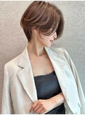 【Lond ambre】伊藤ガク ショート/シルキーベージュ/斜めバング