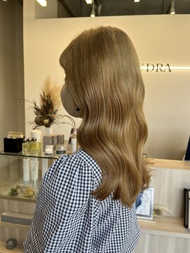 アルドラ(ALUDRA) ブロンドカラー