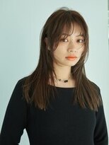 ディーエックス スリー(Dxxxx III)&nbsp;・シンプルで動きのある・顔まわりレイヤー