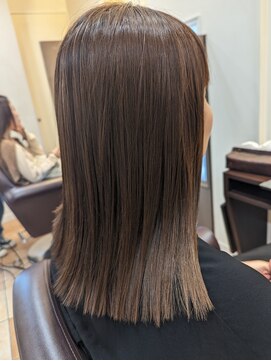 クララ アベノ(CLALA Abeno) つや髪ストレート