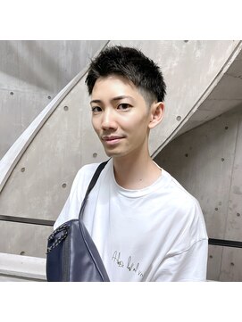 タム(tam) ツーブロアップバングショート