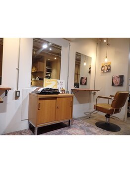 こだわりのインテリアが自慢のレコーズならではの趣味空間でワクワク・楽しい時間をお届けします♪