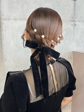 ココ 西葛西南口店(COコ) お呼ばれヘアシニヨンスタイル