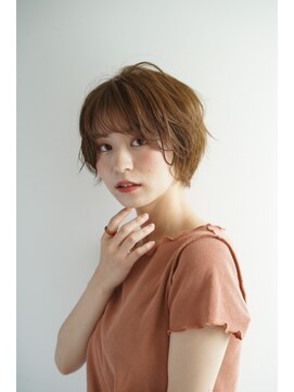 ルフュージュ バイ プロデュース 相模大野店(Refuge by Produce) くびれショート/マロンベージュ