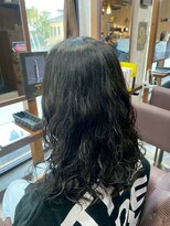 ビーチェ 小岩(Bice)&nbsp;透明感のある暗髪に相性抜群。大人ウェーブロング