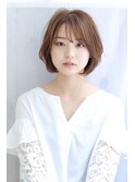 小顔エアリーボブ大人ナチュラルベージュ秋冬
