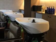 水が違うだけでこんなに変わる！！全シャンプーブースに【ウルトラファインバブル】シャワー導入