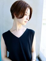 バース(BIRTH)&nbsp;天神【BIRTH】イメチェン毛先パーマ×前下がりショート