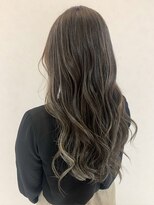 リアン(Lien)&nbsp;【Lien瀬戸山】派手すぎないハイライト×ロングヘア