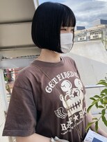オーシャン(Ocean)&nbsp;［OCEAN Hair&Life 水田成美］パツっとミニボブ/黒髪ボブ