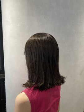 キー(KEY) 切りっぱなしグレージュ