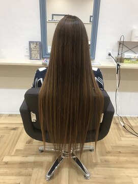 ヘアルーム クオーレ(hair room Cuore) スーパーロングヘアのトリートメント