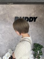 バディ(BUDDY)&nbsp;外国人風グレージュボブ