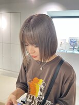 ニコフクオカヘアーメイク(NIKO Fukuoka Hair Make)&nbsp;福岡天神ミルクティーグレージュ/ハイライトカラー/大人かわいい