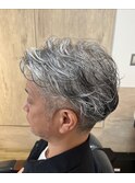 シルバーヘアパーマスタイル