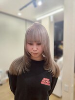 ミラシィ 成田(Mirashy)&nbsp;ハイライトカラーミルクティーベージュレイヤーカット