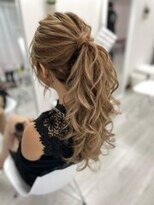 ホワイト(White)&nbsp;ポニーテール